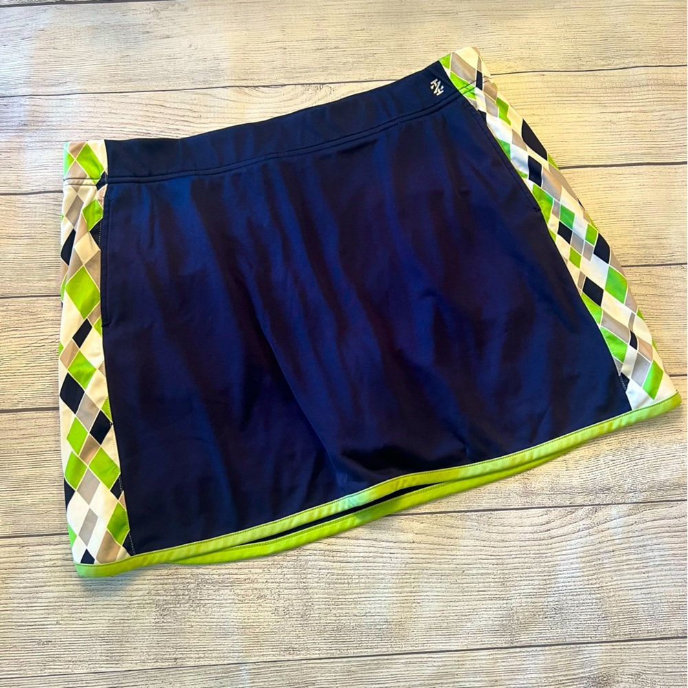 Izod Performance Stretch Skort - image 1